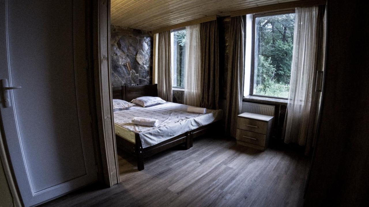 Hotel Eco House In Bakuriani Eksteriør bilde